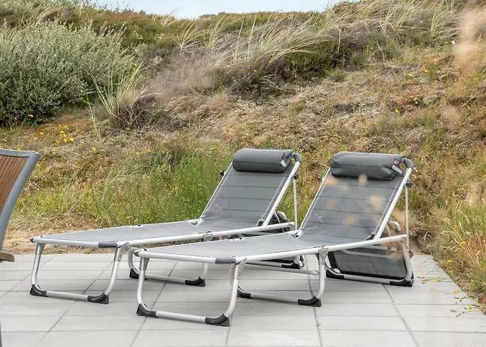 Tennie - 300m From The Sea By Interhome